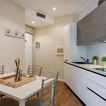 Duomo Apartments B Home - Two Bedrooms & Bathroom