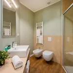 Duomo Apartments B Home - Two Bedrooms & Bathroom